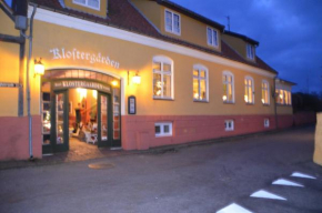  Pension Klostergaarden Hotel  Сандвиг